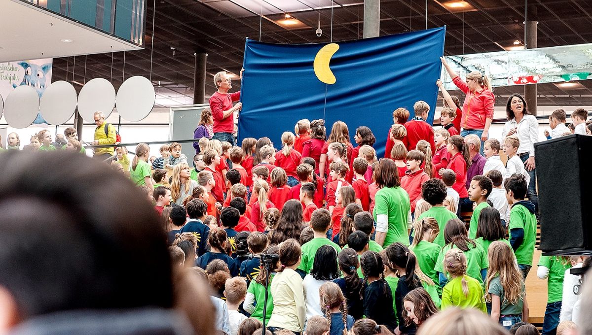 209-Stiftung-Singen-mit-Kinder-2018-11-221